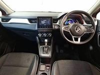 Used Renault Captur Techno 142 HP (104 kW) 2023 Red SUV