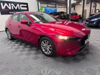 Used Mazda 3 116 HP (85 kW) 2019 Red Hatchback