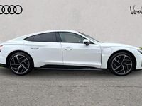 Second-hand Audi e-tron GT quattro Comfort 384 kW (523 CP) 2022 Alb Berlinǎ