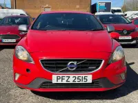 Używany Volvo V40 R-Design 115 KM (84 kW) 2013 Czerwony Hatchback