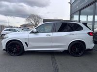 Begagnad BMW X5 M Sport 2022 Vit SUV