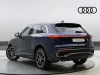 Używany Audi Q5 Premium 204 KM (150 kW) 2025 Niebieski SUV