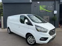 Used Ford Transit Custom Limited 130 HP (95 kW) 2019 White Van
