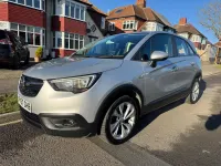 Second-hand Vauxhall Crossland X 2018 Argintiu SUV
