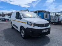 Used Peugeot Partner 2021 White MPV