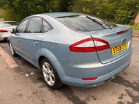 Begagnad Ford Mondeo Titanium 140 HK (102 kW) 2009 Blå Halvkombi