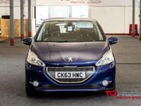 Used Peugeot 208 Allure 70 HP (51 kW) 2013 Blue Hatchback
