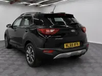 Used Kia Stonic 100 HP (73 kW) 2019 Black SUV