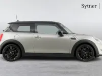 Used Mini Cooper Exclusive 134 HP (98 kW) 2023 Silver Hatchback