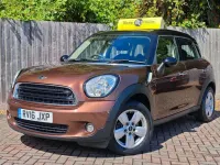 Used Mini Cooper 122 HP (89 kW) 2016 Brown Hatchback