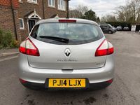 Used Renault Mégane III Dynamique 110 HP (80 kW) 2014 Silver Hatchback