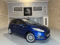 Used Ford Fiesta Titanium 120 HP (88 kW) 2014 Blue Hatchback