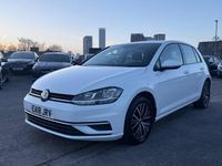 Usado VW Golf VII SE 2018 Branco Citadino