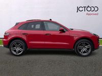Used Porsche Macan 241 HP (177 kW) 2019 Red SUV