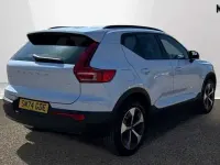 Usado Volvo XC40 Plus 194 CV (142 kW) 2024 Azul SUV