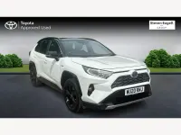 Used Toyota RAV4 218 HP (160 kW) 2020 White/black SUV