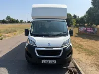 Used Peugeot Boxer Business-Line 130 HP (95 kW) 2018 White Van