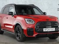 Used Mini Countryman 215 HP (158 kW) 2024 Red SUV