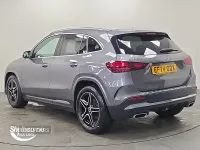 Usado Mercedes GLA200 Executive 163 HP (119 kW) 2025 Cinzento SUV