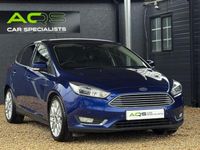 Used Ford Focus Titanium X 120 HP (88 kW) 2015 Blue Hatchback
