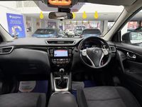 Used Nissan Qashqai Acenta 110 HP (80 kW) 2016 White SUV