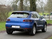 Used Porsche Macan 258 HP (189 kW) 2016 Blue SUV