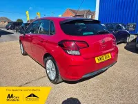 Käytetty Citroën C4 Flair 110 HP (80 kW) 2016 Punainen Viistoperä