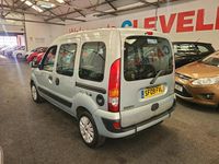 Used Renault Kangoo Expression 106 HP (77 kW) 2009 Grey MPV