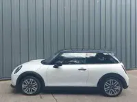 Used Mini Cooper Classic 204 HP (150 kW) 2024 White Hatchback