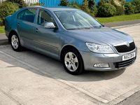 Begagnad Skoda Octavia Elegance 2012 Grå Halvkombi