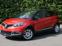 Used Renault Captur Dynamique 90 HP (66 kW) 2017 Red/black SUV