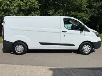 Used Ford Transit Custom 100 HP (73 kW) 2015 White Van