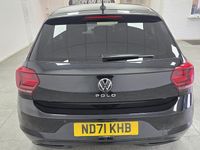 Usado VW Polo Active 2021 Preto Citadino