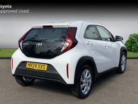 Used Toyota Aygo X PURE 72 HP (52 kW) 2024 Pure white SUV