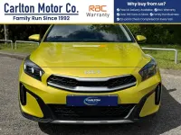 Used Kia XCeed 2023 Yellow SUV