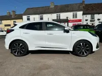 Usado Ford Puma ST-Line 125 HP (91 kW) 2023 Branco SUV