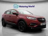 Second-hand Vauxhall Grandland X S 131 CP (96 kW) 2018 Roșu SUV