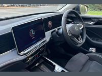 Used VW Passat Elegance 200 HP (147 kW) 2025 Black Estate