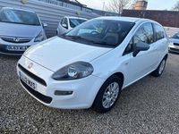 Used Fiat Punto Easy 77 HP (56 kW) 2012 White Hatchback
