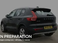 Usado Volvo XC40 Momentum 190 HP (139 kW) 2020 Preto SUV