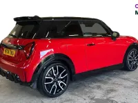 Used Mini Cooper S Hatch 201 HP (147 kW) 2024 Red Hatchback