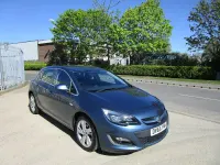 Used Vauxhall Astra SRi 100 HP (73 kW) 2015 Blue Hatchback