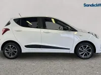 Used Hyundai i10 GO! 67 HP (49 kW) 2018 White Hatchback