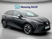 Begagnad MG MG4 EV Trophy 150 kW (204 HK) 2025 Halvkombi