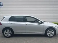 Used VW Golf VIII Life 150 HP (110 kW) 2024 Hatchback