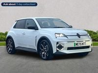 New Renault R5 Komfort 110 kW (150 HP) 2026 White Hatchback
