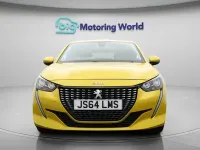 Used Peugeot 208 Allure Premium 100 HP (73 kW) 2020 Yellow Hatchback