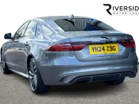 Używany Jaguar XF R-Dynamic 250 KM (183 kW) 2024 Szary Sedan/Limuzyna