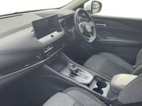 Used Nissan Qashqai N-Connecta 155 HP (114 kW) 2022 White SUV