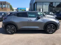 New Nissan Juke N-Connecta 143 HP (105 kW) 2025 Grey SUV